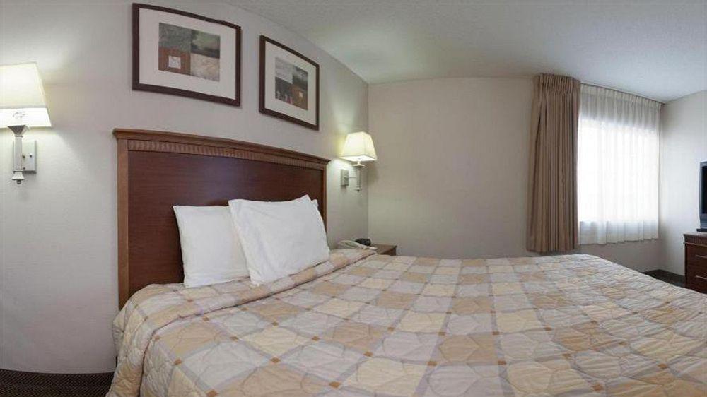 Candlewood Suites Fort Wayne - Nw, An Ihg Hotel Extérieur photo