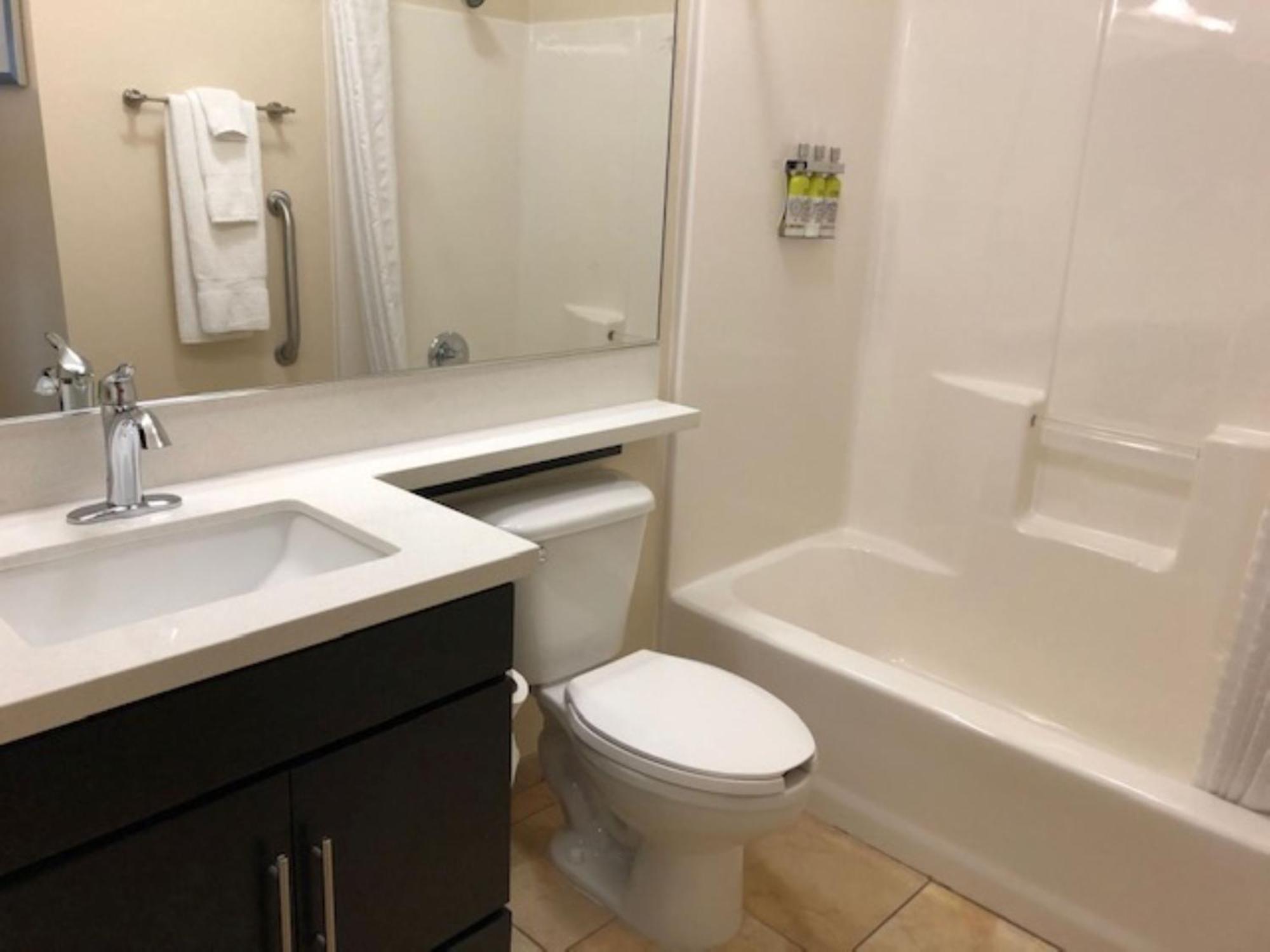 Candlewood Suites Fort Wayne - Nw, An Ihg Hotel Extérieur photo